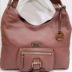 MICHAEL KORS Austin Leather Large Shoulder Tote.